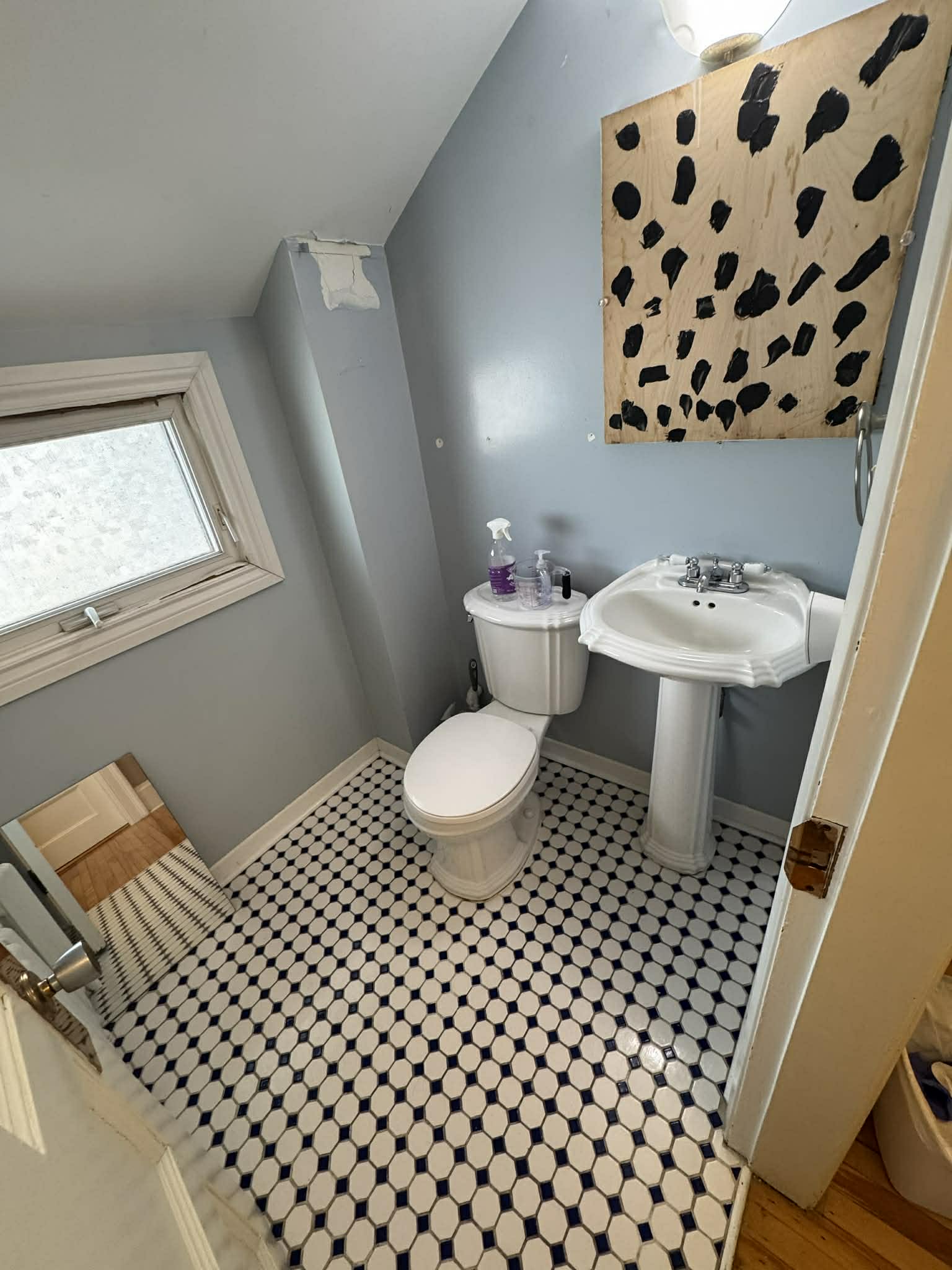 3 Charlotte St photo 6